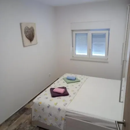 Lampone - Free Private Parking Daire *